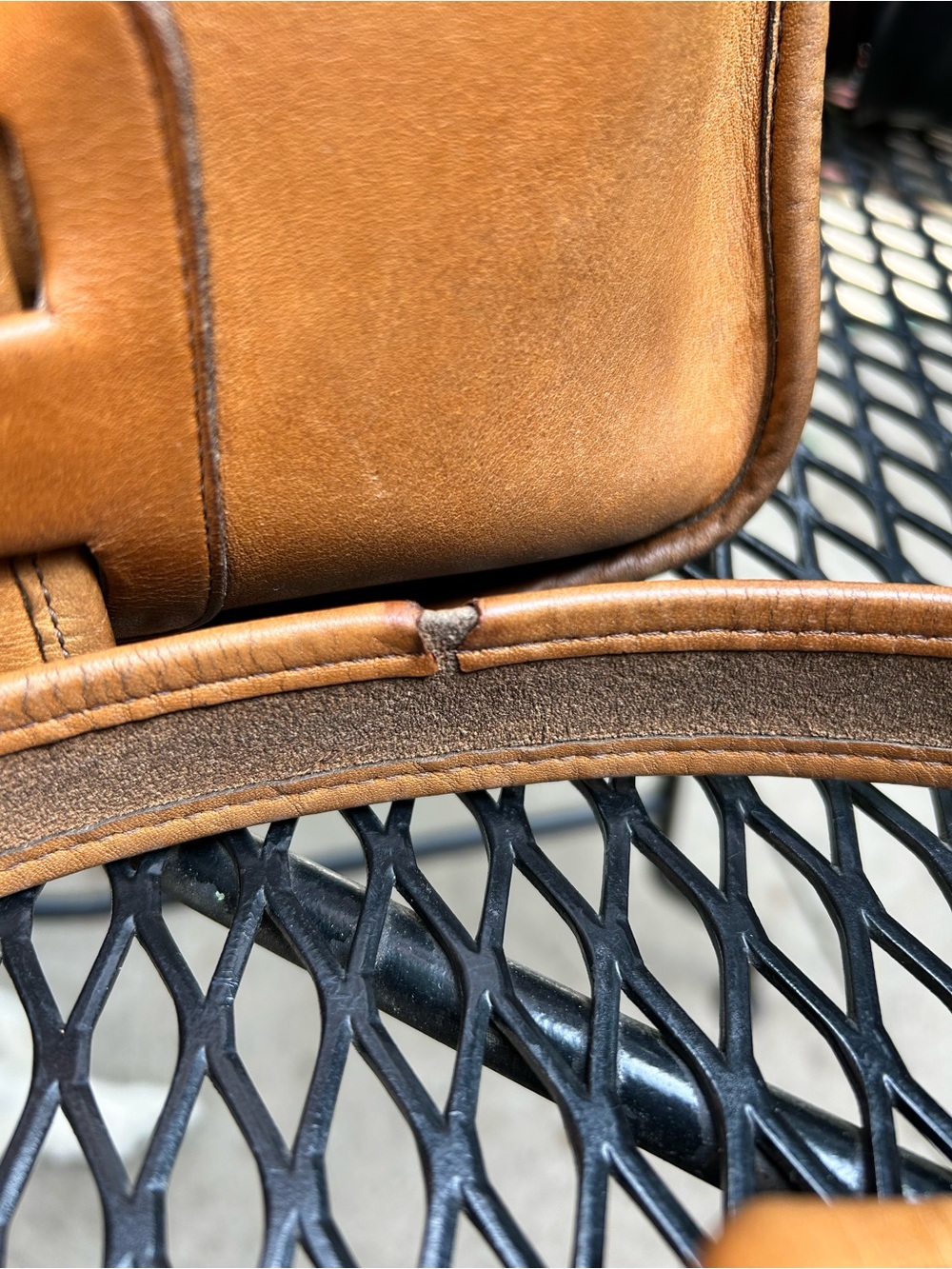 Coach Vintage NYC Courier Shoulder Bag in Saddle - Picture 16 of 16